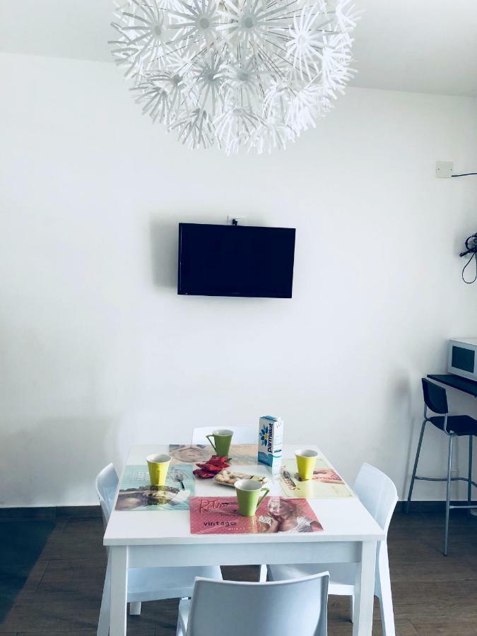 Casa Vacanze Nicole Balestrate Exteriör bild